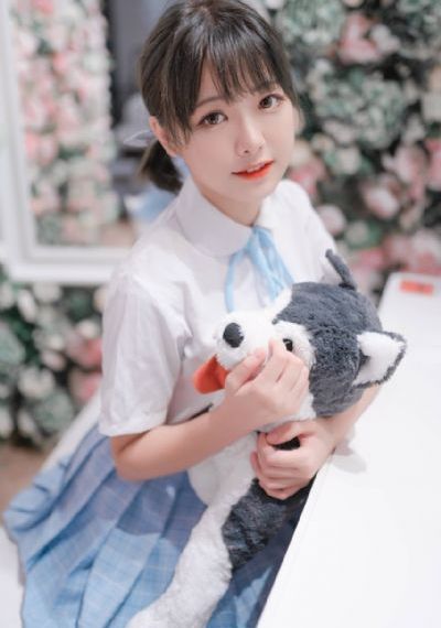 美女用手扒开自己下面_高清电影观看
