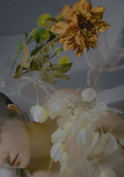 跨下新婚美妇_爱奇艺VIP神马影院手机在线