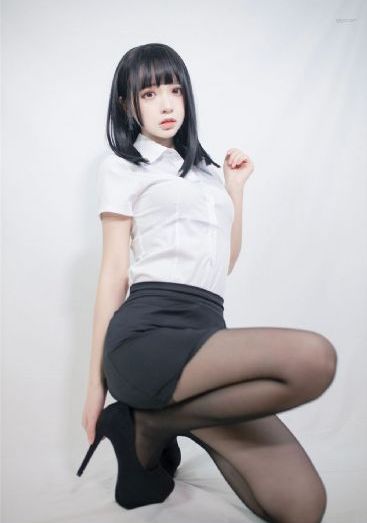 艾曼纽2_手机在线看片